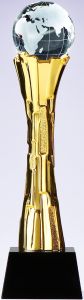 A68423 Weltkugel Design-Trophäe auf schwarzen Kristallglas-Sockel | 30,0 cm