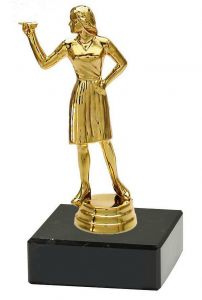 M34114 Dart (Damen) Pokal-Figur mit Marmorsockel inkl. Beschriftung | 14,9 cm
