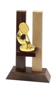 H330.028 Badminton Holz-Pokal inkl. Beschriftung | 3 Größen